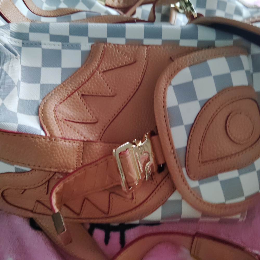 Spray Ground Checkered Backpack - Picture 4 of 9